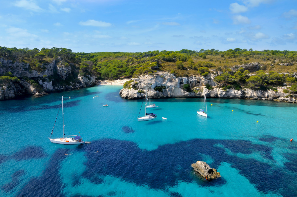 Strand von Macarelleta auf Menorca (Balearen)